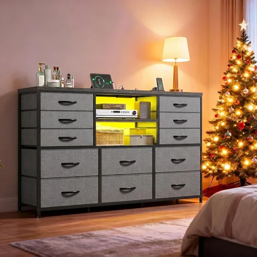 Vista 10 de EnHomee - Cómoda negra con luces LED y estación de carga, soporte de TV para televisor de 60 pulgadas, cómodas anchas y cómodas con estantes