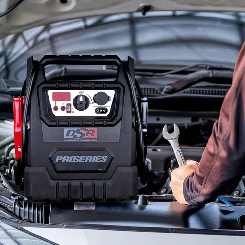 Vista 3 de Schumacher Electric DSR ProSeries - Arrancador de batería de automóvil, mantenedor y estación de energía portátil, 12 V, 2000 amperios de pico y 400