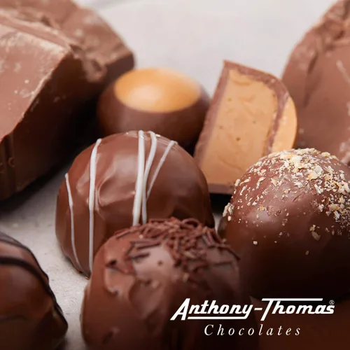 Vista 7 de Anthony Thomas, Soft Centers - Caja de regalo de chocolate, surtido de leche y chocolate negro (32 unidades, chocolate con leche y negro)