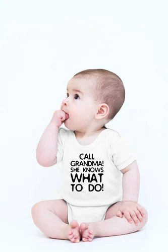 Vista 10 de CBTwear Call Grandma She Knows What To Do Baby Bodysuit - Adorable mameluco Ropa Unisex Humor Romper
