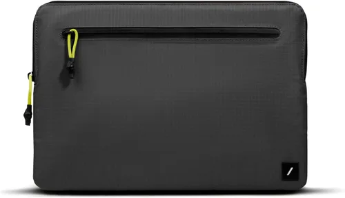 Vista 17 de Native Union Funda Ultraligera – Duradera, Liviana, Sostenible – Hecha de 100% Tela Ripstop Reciclada – Compatible con MacBook Pro 16”, MacBook Pro
