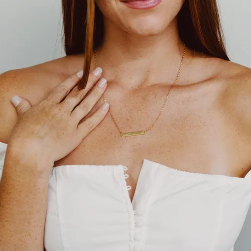 Vista 3 de Ava Riley - Collar delicado para mujer, chapado en oro real de 14 quilates, collar simple para mujer, collar simple de barra de bloqueo de perlas
