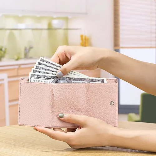 Vista 4 de Mini cartera unisex con bloqueo RFID con bolsa para monedas, bolsillo organizador de fraude de tarjetas de crédito, plegable, delgado y compacto