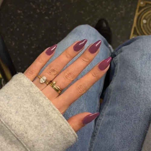 Vista 17 de Uñas postizas de presión con forma de almendra rosa de longitud media estilo stiletto, uñas artificiales de gel suave reutilizables acrílicas