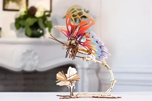 Vista 9 de Ugears Rompecabezas 3D de madera para adultos, kit de modelo mecánico de rompecabezas de mariposa, rompecabezas de madera 3D para adultos autómata