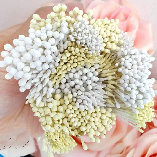 Vista 7 de KALAIEN Estambres de flores, 16 paquetes, 1120 piezas de cabezas dobles hechas a mano, flores y estambres de polen de 2.4-2.6 pulgadas, pequeño