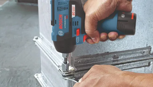 Vista 8 de BOSCH PS82-02 12V Max EC Kit de llave de impacto sin escobillas de 3/8 pulgadas - Compacto, ligero, 85 lb-pie de par máximo, dos configuraciones