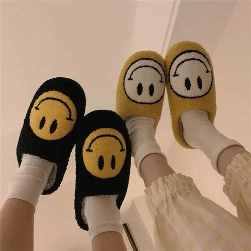 Vista 6 de Foxchic Cute Cozy Smile Face Slippers, Women's Retro Soft Indoor Outdoor Happy Face Shoes, Non-Slip Trendy Plush Comfy Warm Fluffy Slip-on Home
