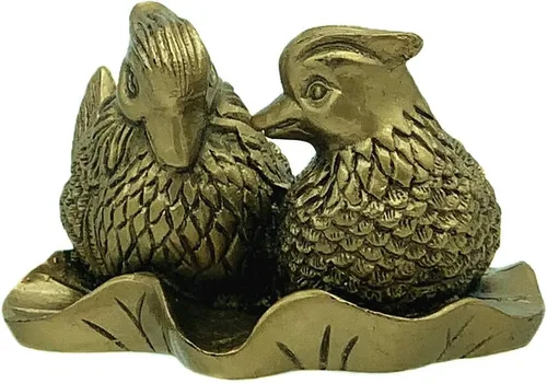 Vista 2 de Betterdecor Feng Shui chino mandarín Yuan Yang Love Birds estatua figurita decoración para el hogar y la oficina para el romance y el amor
