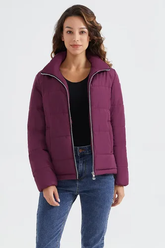 Vista 4 de Orolay Chaqueta acolchada ligera para mujer, abrigo de invierno de longitud corta casual