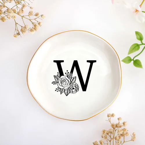 Vista 8 de JoycuFF Bandeja de cerámica con inicial M para joyas, regalos de novia para dama de honor, cumpleaños, compromiso, mejor amiga, mamá, abuela