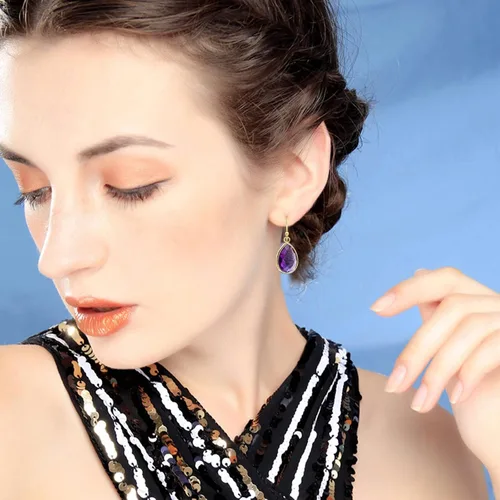 Vista 5 de Aretes de amatista, aretes de cristal morado con lágrima para mujer, delicados aretes colgantes de piedra natural para joyería estética, aretes