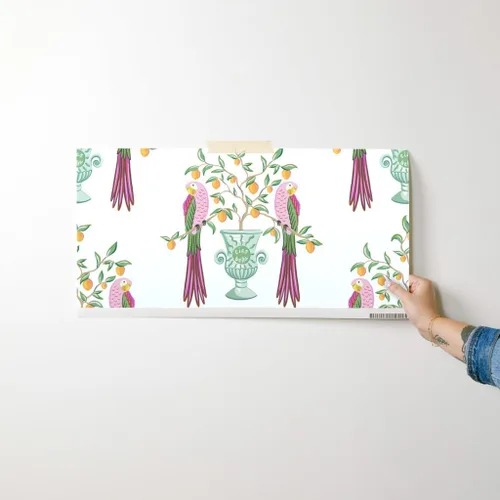 Vista 7 de Muestra de papel tapiz extraíble – Pájaros botánicos tropicales loro cítrico floral caprichoso vid hojas naranja limón italiano personalizado