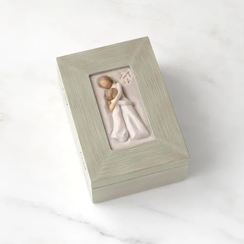 Vista 5 de Willow Tree - Caja de recuerdos para madre e hija, pintada a mano, almacenamiento de joyas Hand-Painted Keepsake Box, Sentimental Gift for Loved