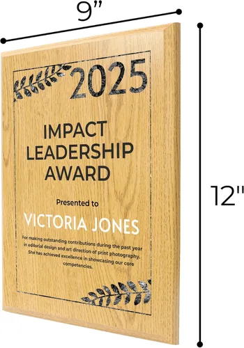 Vista 4 de Placa personalizada con acabado de roble de 9 x 12 pulgadas para premios y reconocimiento, placa personalizada con respaldo con cerradura