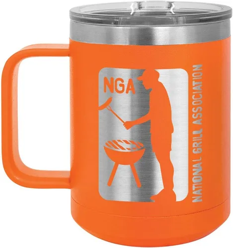 Vista 15 de National Grill Association Taza de café negra de 15 oz con tapa deslizante Taza de café de viaje aislada Idea de regalo para barbacoa y parrilla