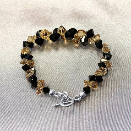 Vista 5 de Gem Avenue . Pulsera de plata 925 de 7,5 pulgadas con cristales austriacos biconos estilo racimo