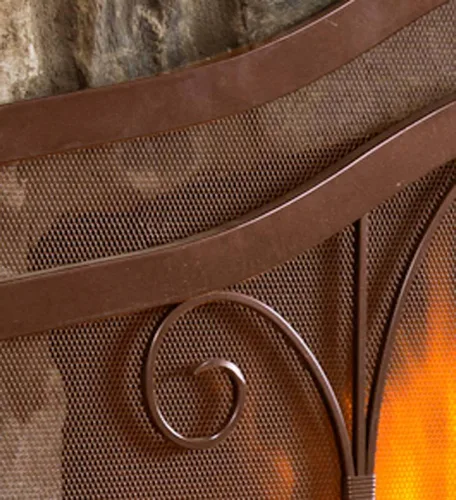 Vista 3 de Protector de chimenea con diseño de espirales, de hierro forjado con malla metálica Cobre