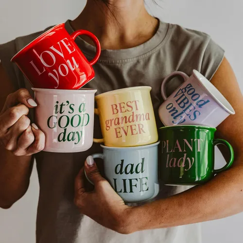 Vista 4 de Sweet Water Decor Taza de café Dad Life, taza de café de cerámica estilo fogata de 11 onzas, apta para lavavajillas y microondas, regalo del día