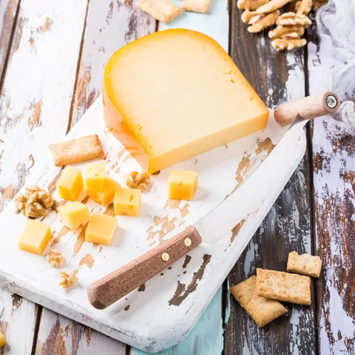 Vista 5 de Gayo Azul Rueda de queso Gouda suave – cera roja, 9-10 libras (aproximadamente)