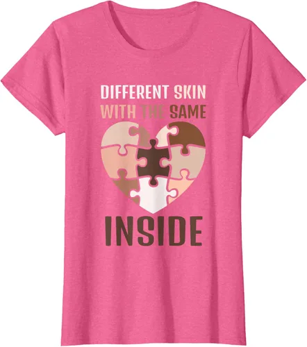 Vista 50 de Camiseta con texto en inglés "Black History Month Different Skin With The Same Love Inside