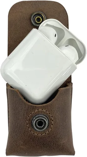 Vista 5 de Funda de carga rústica para AirPods hecha a mano de cuero de grano completo, tamaño de bolsillo, funda Bluetooth auténtica, bolsa de transporte