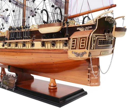 Vista 6 de Old Modern Handicrafts Modelo de barco USS Constitution de calidad de museo, hecho a mano de madera de alta calidad, gran atención a detalles