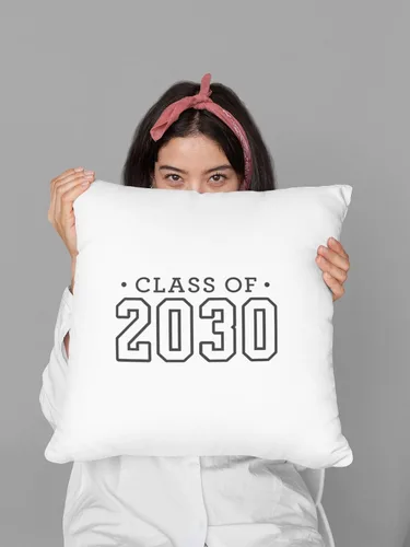 Vista 9 de Senior 2030 Iron On Transfer Shirt Decal, Black Handmade in the USA by Bleacher Spirit