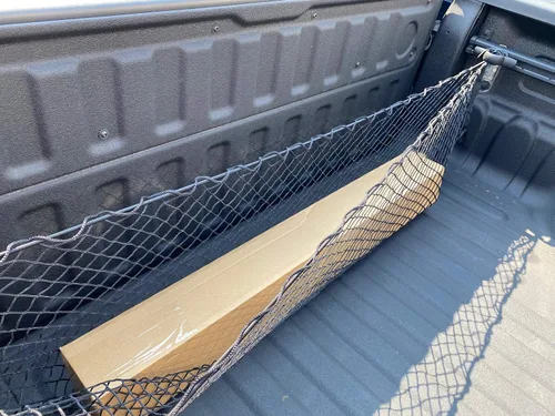 Vista 4 de Red de carga elástica de malla para maletero estilo sobre para Nissan Frontier 2013-2021 – Organizadores y almacenamiento de maletero premium – Red