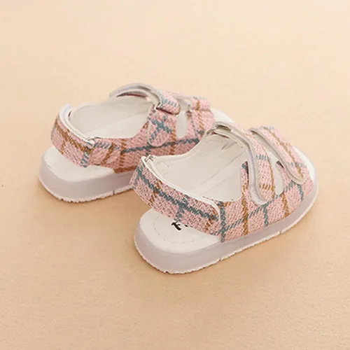 Vista 4 de Zapatillas de verano LED Unsex para niños y niñas sandalias LED luminosas para niños
