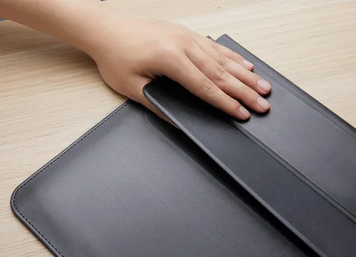 Vista 5 de Hyper Shield Stand & Go - Funda para laptop MacBook Pro de 15/16 pulgadas, color negro