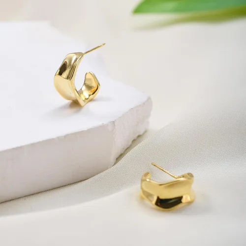 Vista 19 de Aretes de aro gruesos de oro para mujer, chapados en oro de 14 quilates y plata, aretes geométricos, aretes colgantes de nudo de moda
