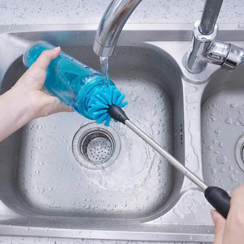 Vista 8 de MOSOLAN Cepillo para botella de agua de acero inoxidable, cepillo de limpieza de mango largo, construido para limpiar botellas deportivas