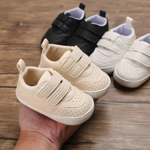 Vista 4 de Clowora Zapatos para bebés y niñas con suela de goma antideslizante, zapatos de cuna para recién nacidos, mocasines planos.