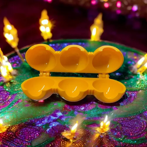 Vista 4 de Ladoo Maker Patti Molde Sancha de plástico para 3 Ladoos Together para Diwali, Ganpati y todos los festivales 5 x 1.5 pulgadas