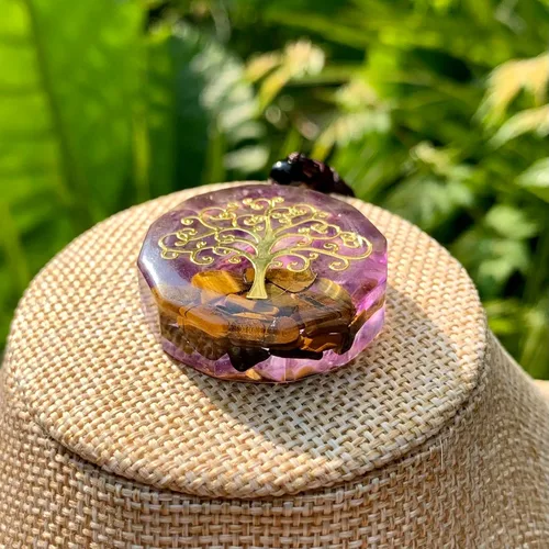 Vista 5 de Tree of Life Orgone Pendant Necklace– Natural Chakra Healing Crystal Stones Necklace, Symbol of Growth & Harmony, Handmade Spiritual Orgonite