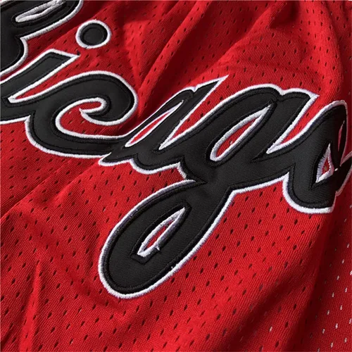 Vista 3 de Pantalones cortos de baloncesto para hombre, estilo retro, con bolsillos, malla de secado rápido, Rojo