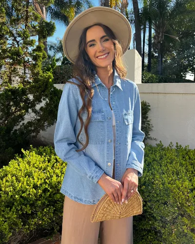 Vista 2 de Luvamia - Chaquetas de mezclilla para mujer 2025, moda de otoño, chaqueta de gran tamaño, abotonada, de mezclilla, chaqueta estilo western con azul