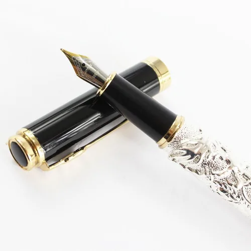 Vista 5 de Gullor Pluma estilográfica plateada con clip dorado y dragón auspicioso negro