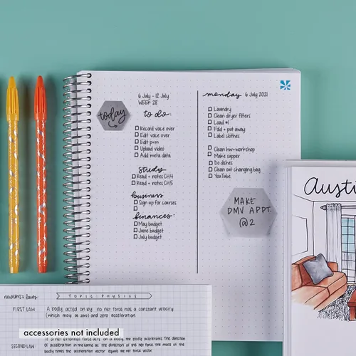 Vista 7 de Erin Condren Cuaderno en espiral de Hello Kitty & Friends de 7 x 9 pulgadas (cuadrícula de puntos) – cubierta de campistas felices y bobina