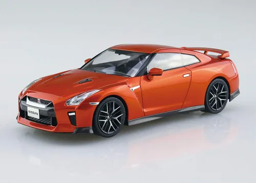 Vista 3 de Aoshima Escala 1/32 GT-R, Ultimate Shiny Orange - Kit de construcción de modelos de plástico # 56387