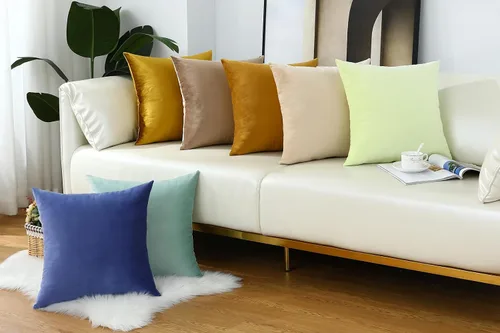 Vista 4 de mixeoo Fundas de almohada decorativas azul bebé cómodas de terciopelo cuadrado súper suaves para sofá de la sala de estar, juego de 2, 18 x 18