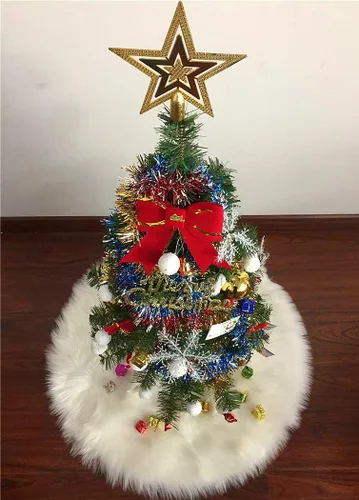 Vista 4 de S_SSOY Falda de árbol de Navidad de piel sintética color marfil, faldas de árbol de Navidad de lujo para decoración de fiestas (19.6 pulgadas)