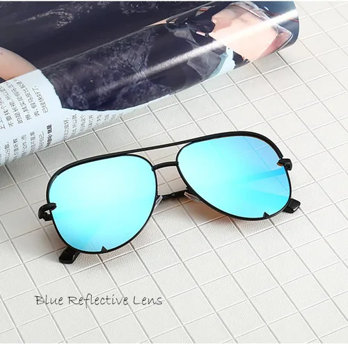Vista 5 de Mriendao Gafas de sol de aviador para mujeres y hombres, tonos negros clásicos, lentes de sol de piloto de moda, marco de metal, lente UV400