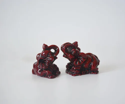 Vista 5 de Mini estatua de elefante, figuras de elefantes indios de resina Feng Shui para decoración del hogar, oficina, familia, animales, regalos de regreso