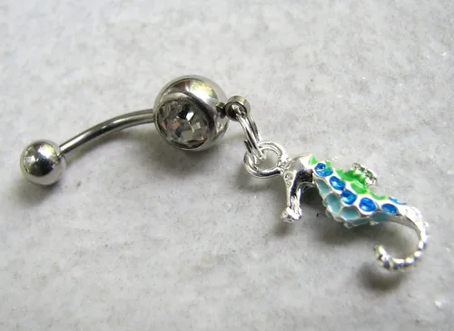 Vista 3 de Piercing de ombligo de caballito de mar azul y verde para mujer