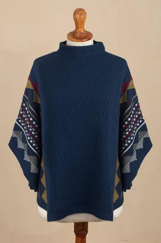 Vista 3 de NOVICA Poncho de alpaca 100% bebé, Jane