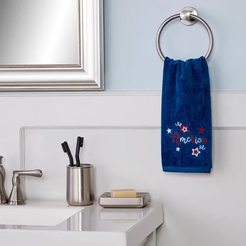 Vista 2 de SKL Home Americana Script - Juego de 2 toallas de mano, bordadas, azul marino 100% Cotton. Fun for Memorial Day, 4th of July, Labor Day & all