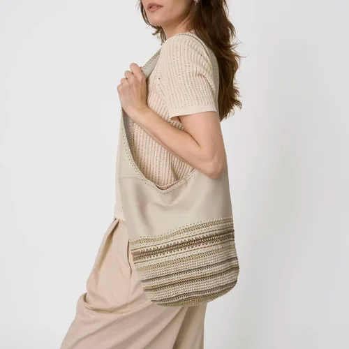 Vista 2 de The Sak 120 Hobo Bag - Bolso grande para mujer y bolso de hombro - Bolso con bolsillo trasero con cremallera y cierre magnético a presión