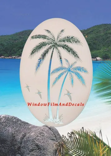 Vista 2 de Calcomanía ovalada de vinilo para ventana, diseño de palmeras inclinadas, 8 x 12 pulgadas, color blanco con elementos de diseño transparente
